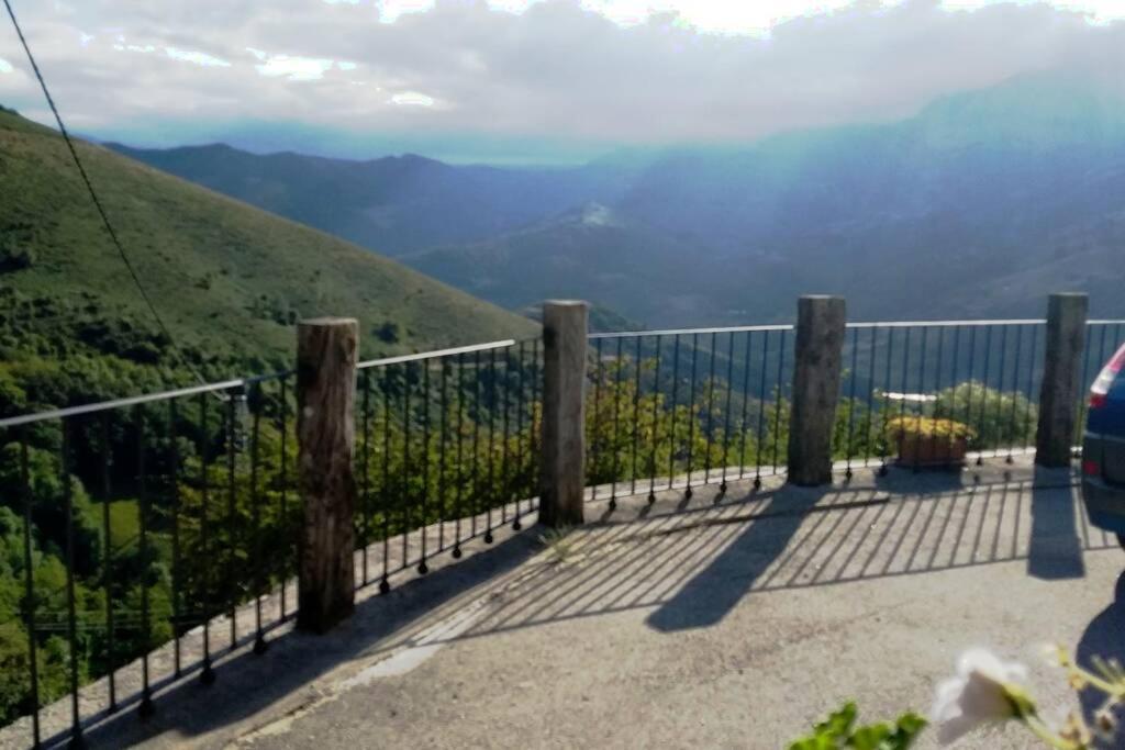 El Mirador De Cobena Ii. Aires De Liebana En Picos Apartamento Exterior foto